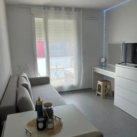 Super Studio En Résidence Avec Parking Privée Appartement *